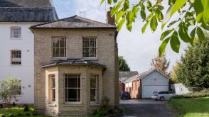 Plot with PP for sale in Wakes Colne photo